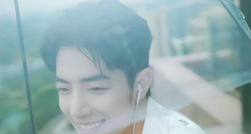 快手女网红吃瓜