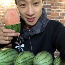 大连网红吃瓜事件视频,一场网络热议的瓜皮风波