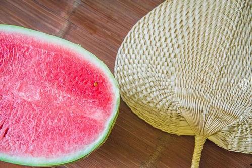 江阴网红吃瓜事件真相